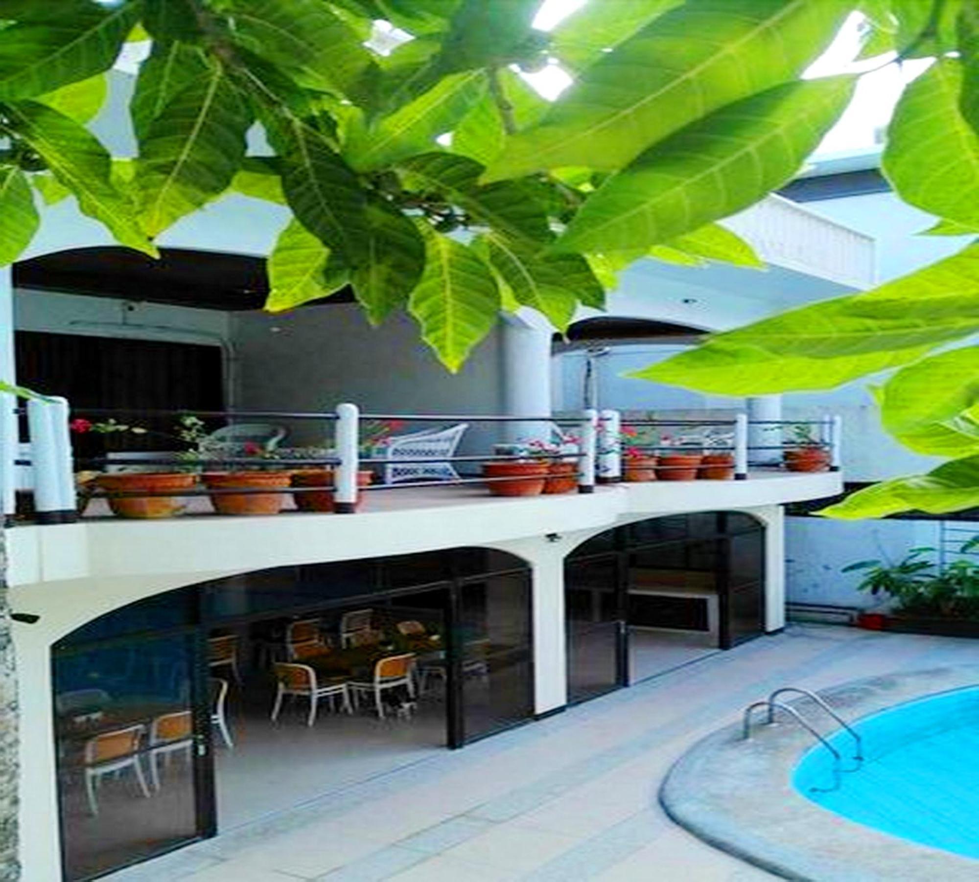 Lukay Las Brisas Balabag  Exterior foto